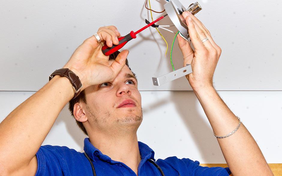 électricien dans le bâtiment Saint-Germain-lès-Corbeil